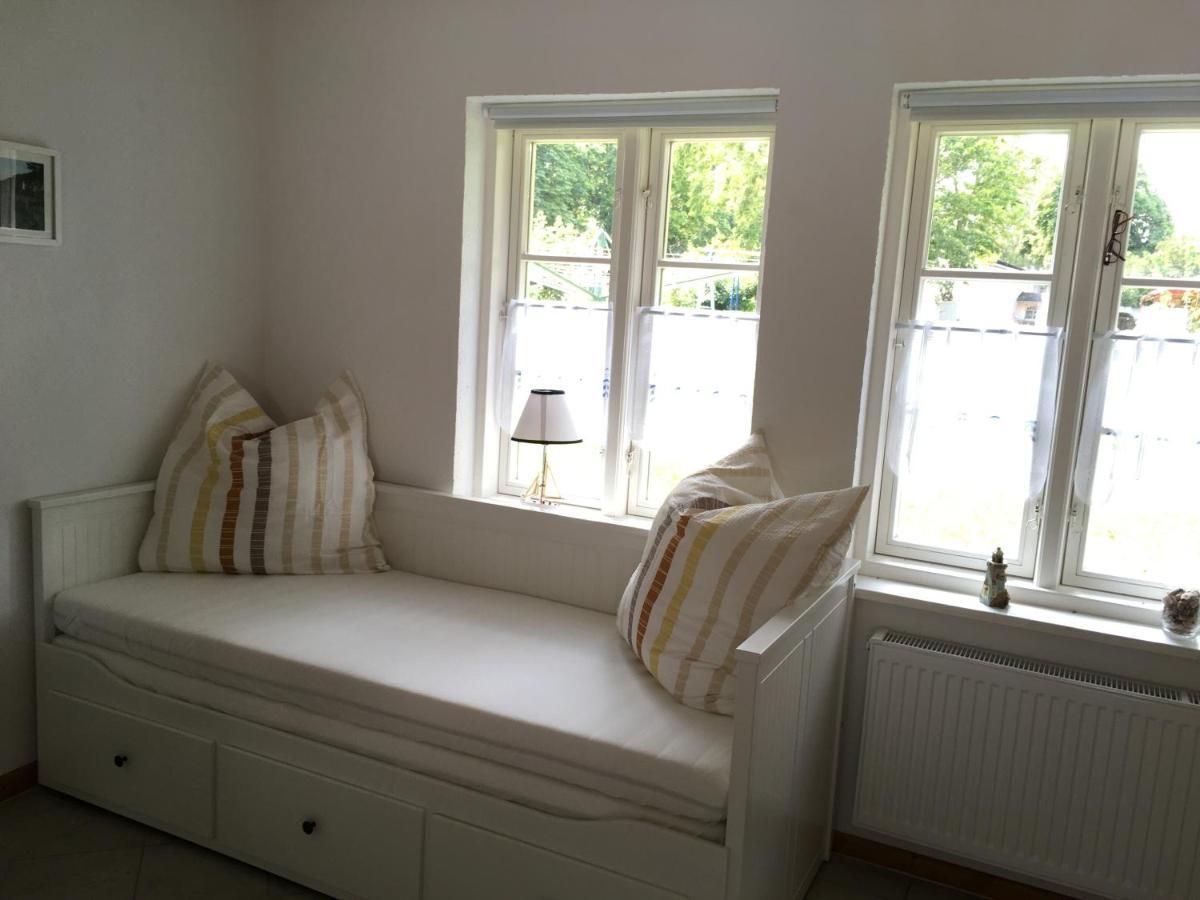 Ferienhaus Alte Schule Rambin Auf Ruegen ภายนอก รูปภาพ