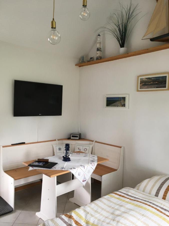 Ferienhaus Alte Schule Rambin Auf Ruegen ภายนอก รูปภาพ